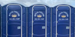 Best Portable Restroom for Sporting Events  in Ladysmith, WI